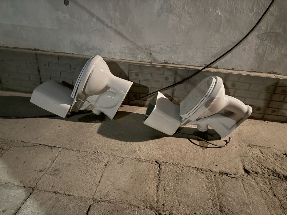 Унитаз с бочком, сантехника