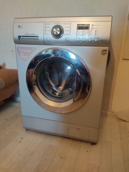 Стиральная машина LG F1020NDP5 (6 кг)
