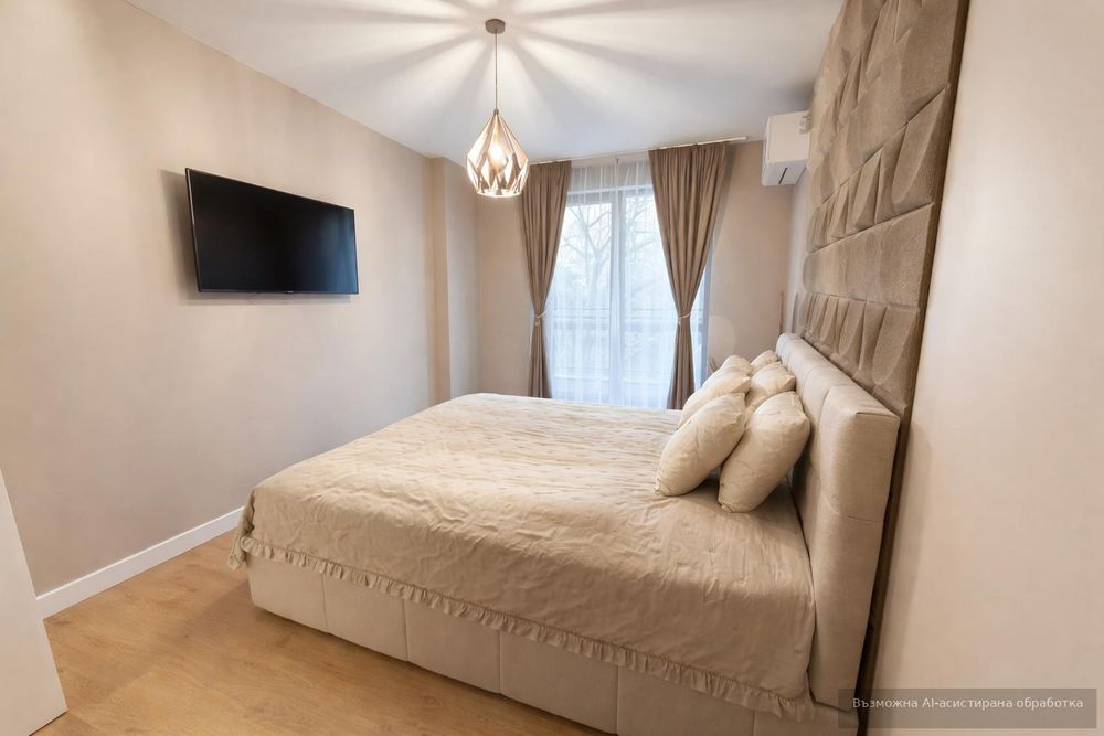 Дава се под наем Тристаен апартамент в Пловдив, Център - 80 кв.м за 997.05 € - Снимка #4