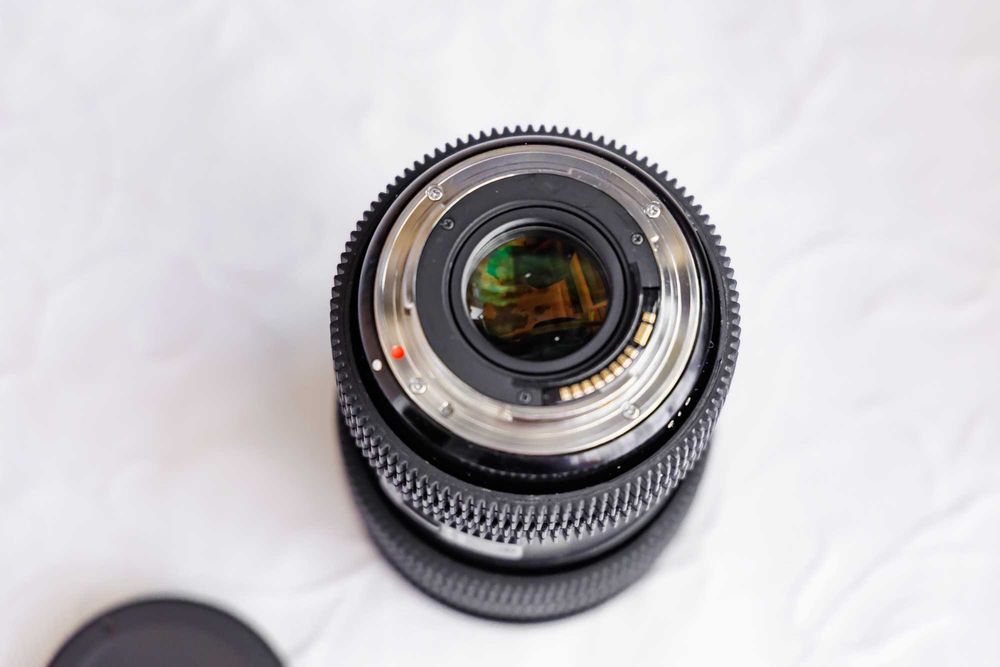 SIGMA ART 18-35 F1.8
