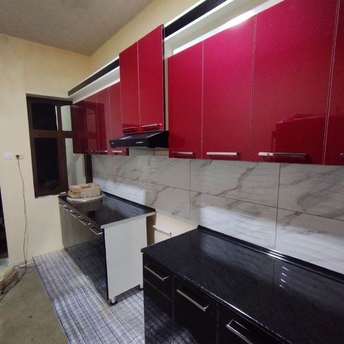 Мебель на заказ в стиле Hi tech