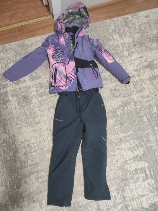 Зимний детский комбинезон