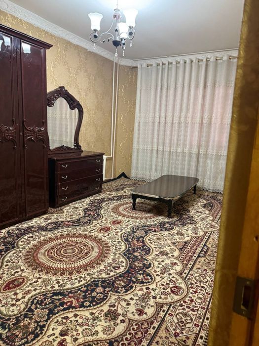 3 xonalik 1 - etaj kvartira Madina magazin orqasida ijaraga beriladi