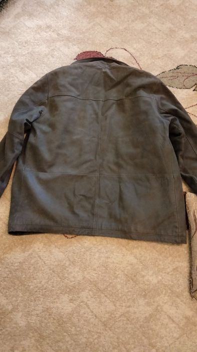 Продам куртку мужскую