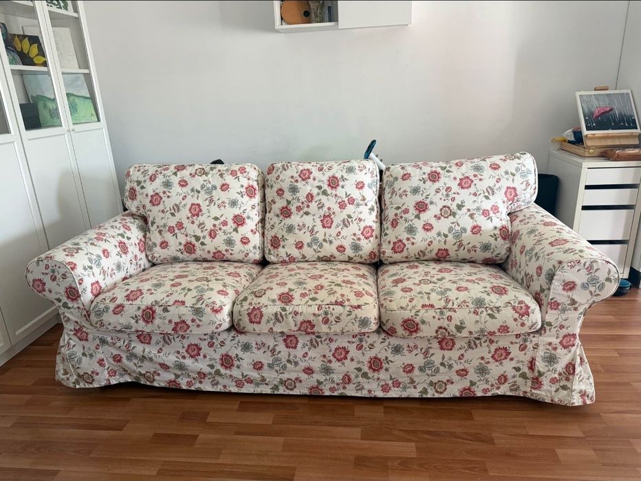 Vând canapea IKEA EKTORP