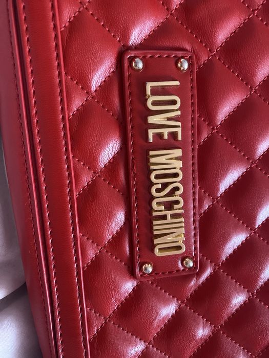 Опигинална чанта Love Moschino