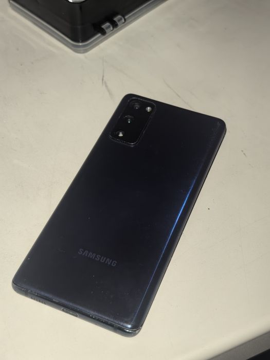 Samsung S20 FE Обмен
