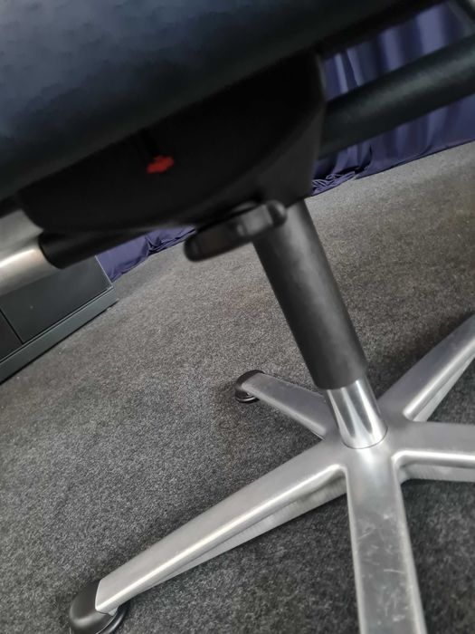 Scaun conferinta Wilkhahn Modus Executive