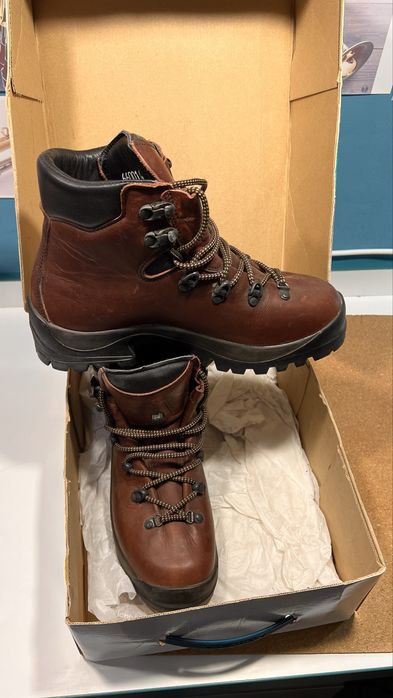 Ghete piele unisex originale scarpa 40 munte vibram made in Italy