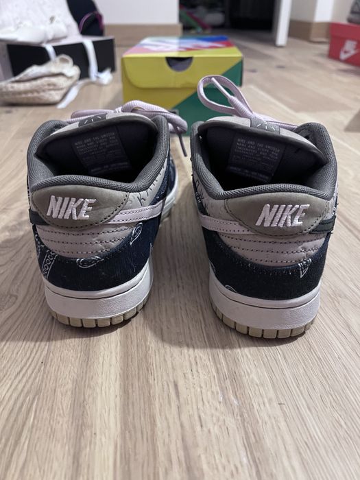 Dunk low x Travis Scott