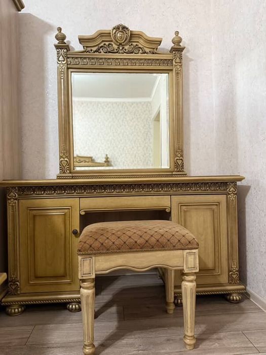 Спальный гарнитура