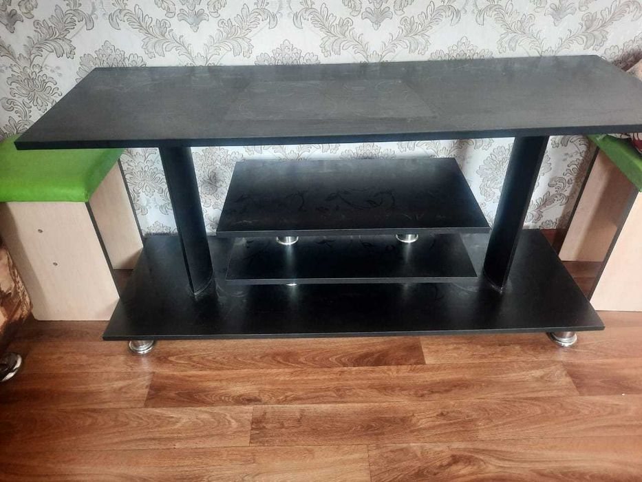 Подставка телевизорга сатылады