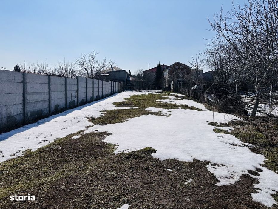 Teren superb 600 mp deschidere la asfalt , 11 m cu adancime de 45,5, C