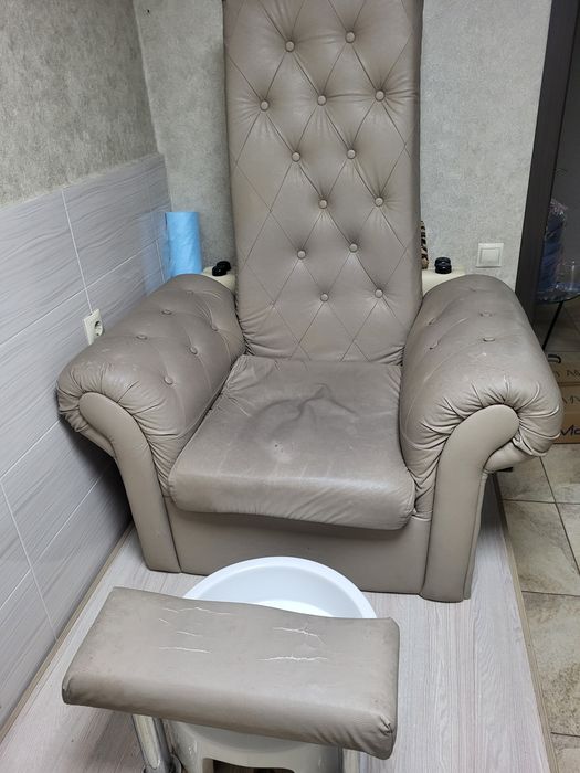 Педикюрное кресло