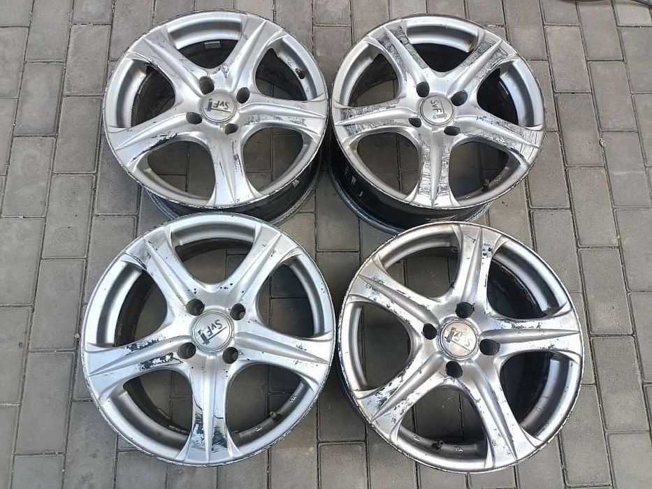 Продам легкосплавные диски на Пежо.