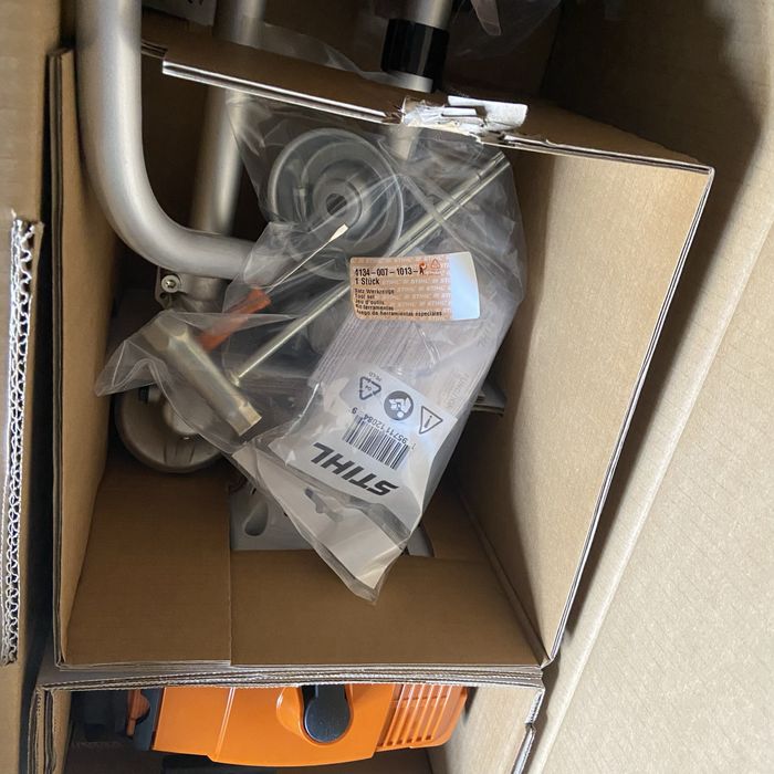 Бензиновый триммер Stihl Fs 250 (газонокосилка, мотокоса)