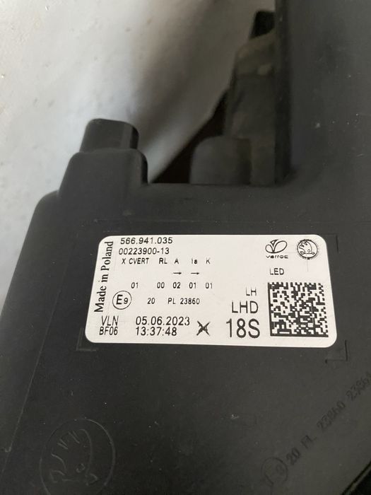 Far stanga full led Skoda Kodiaq facelift dupa 2020