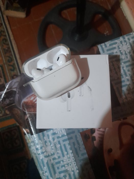 Наушники Аирипотс новые