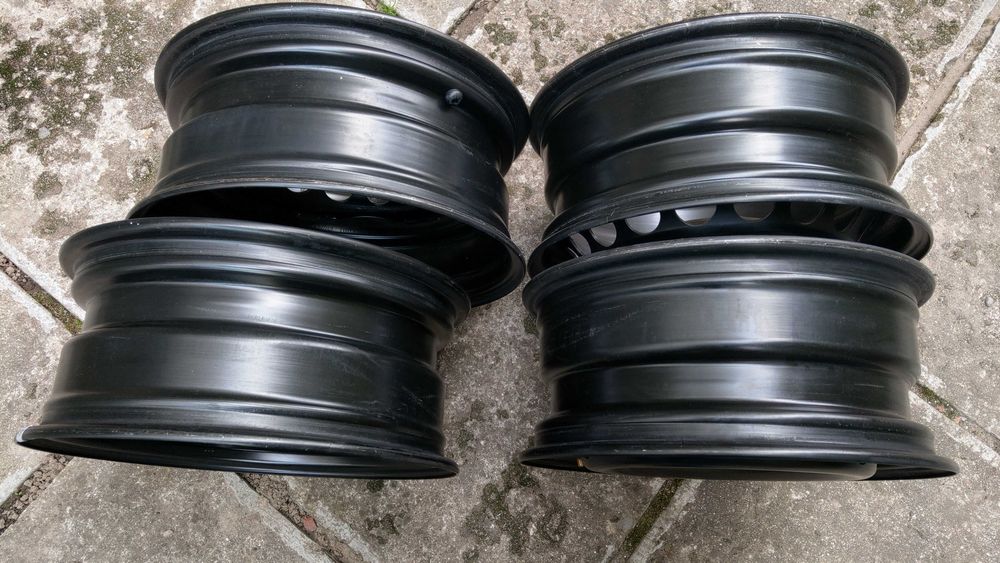 Jante VW pe 16 originale T5 T6 Caravelle 5x120 stare perfecta + capace originale