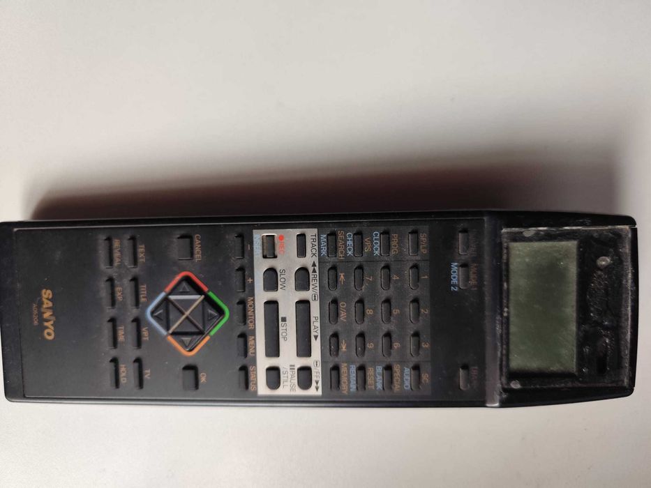 Telecomenzi rare pentru videorecordere S-VHS si VHS