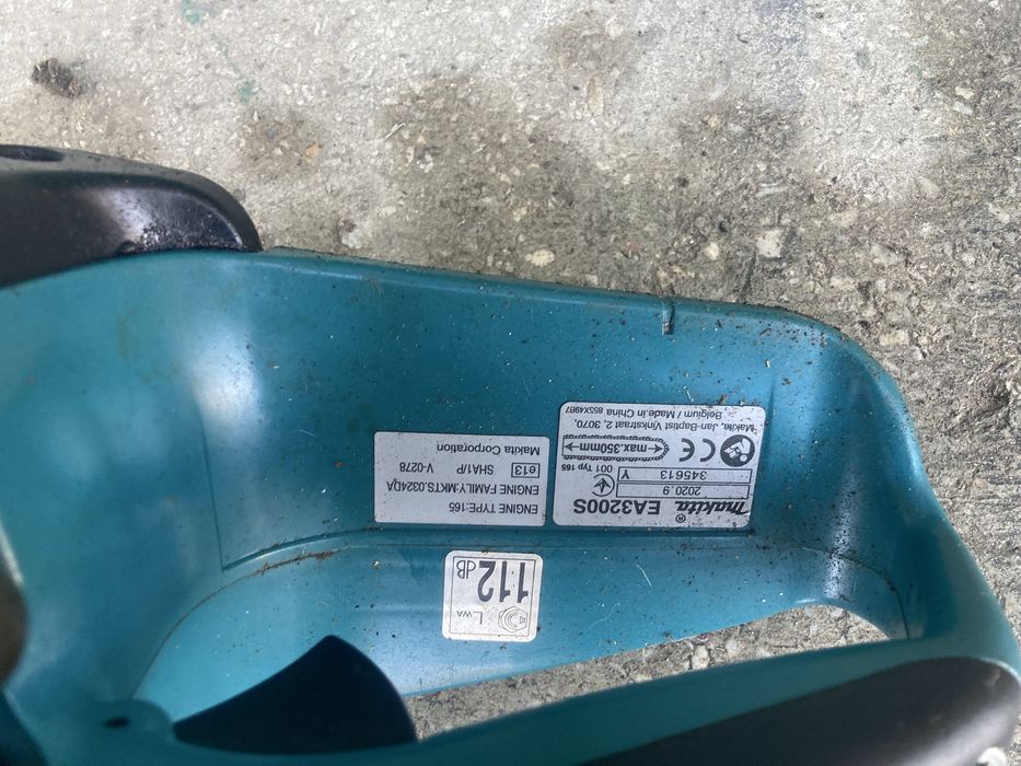 Drujba pe Benzina Makita EA3200S Germania