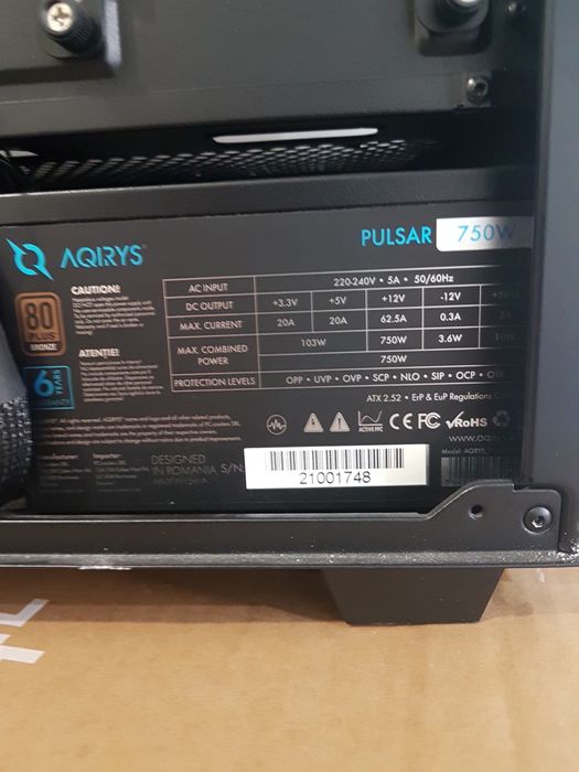 Carcasă Gamemax + sursă Aqiris 750w+răcire Aqiris 240 Aio