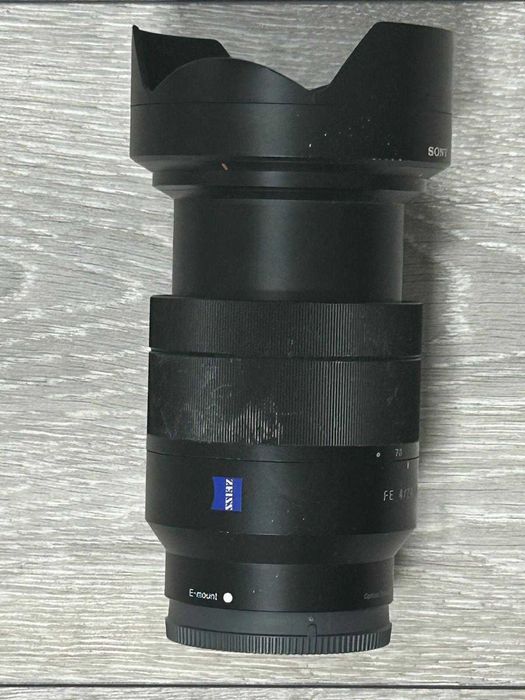 Obiectiv Sony Zeiss FE 24 - 70mm F4 OSS