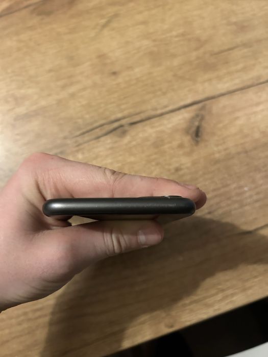 iphone 11 128 GB 60000 торг срочно