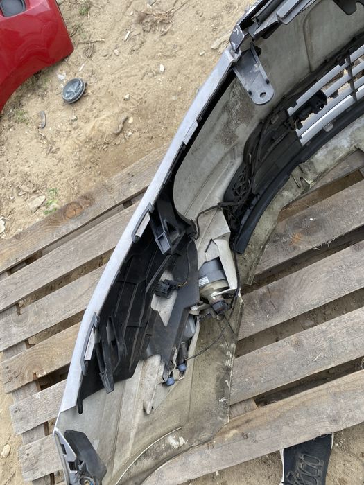 Bara fata Ford Galaxy 2011 cu senzori de parcare
