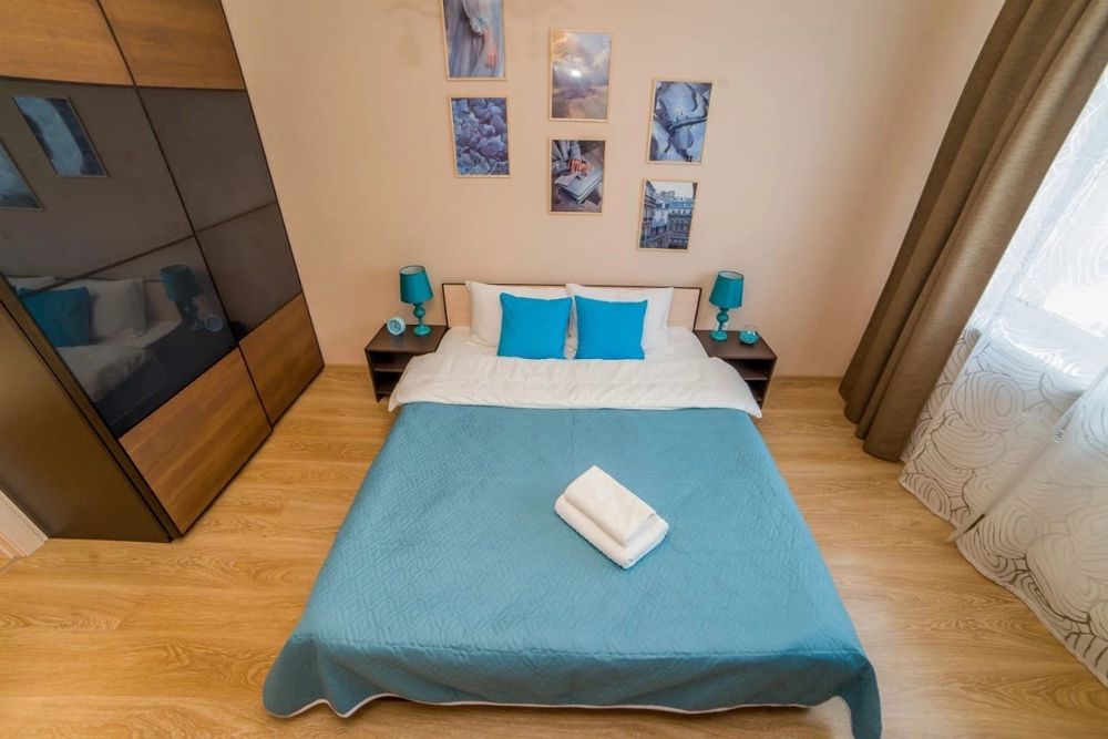 Посуточно/почасам на Момышулы