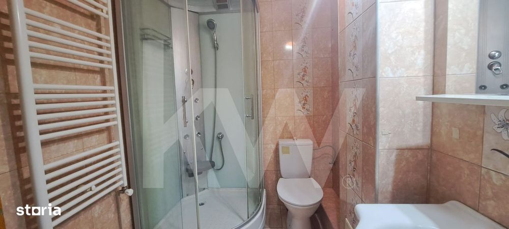 Apartament 2 camere , decomandate , bucatarie separata , balcon logie