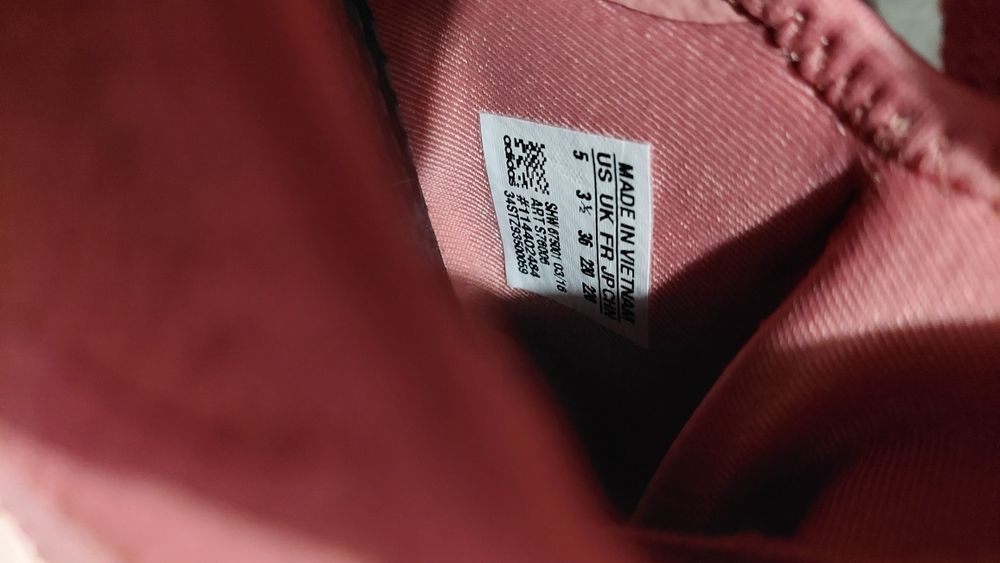 Adidas NMD R1 номер 36 розови