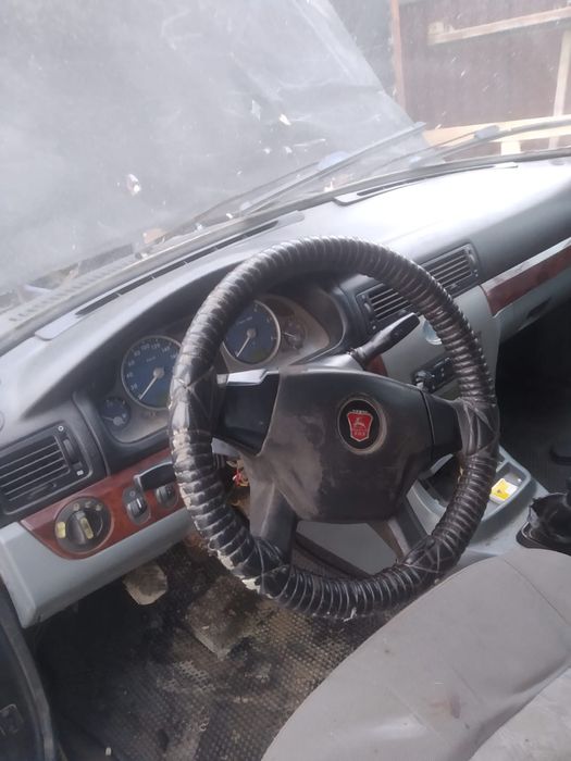 КРАЙСЛЕР Продам волга по запчастям