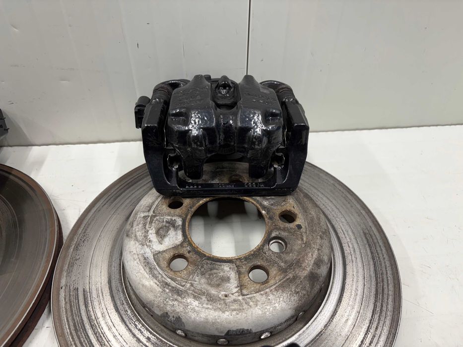 М спорт спирачки БМВ Ф06 Ф12 Ф13 BMW F06 F12 F13