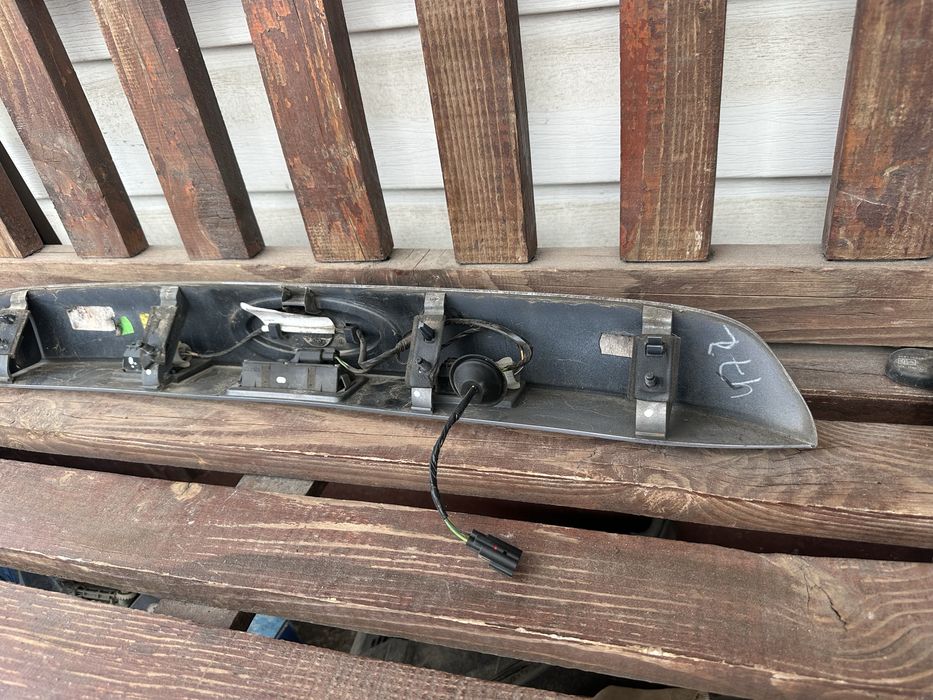 Лайсна заден капак за Форд Ц Макс/Ford C Max след 2010г.!