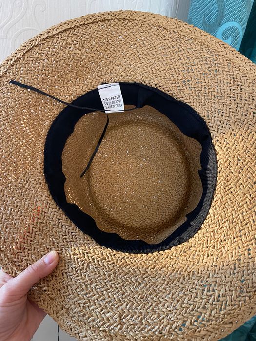 Шляпа соломенная