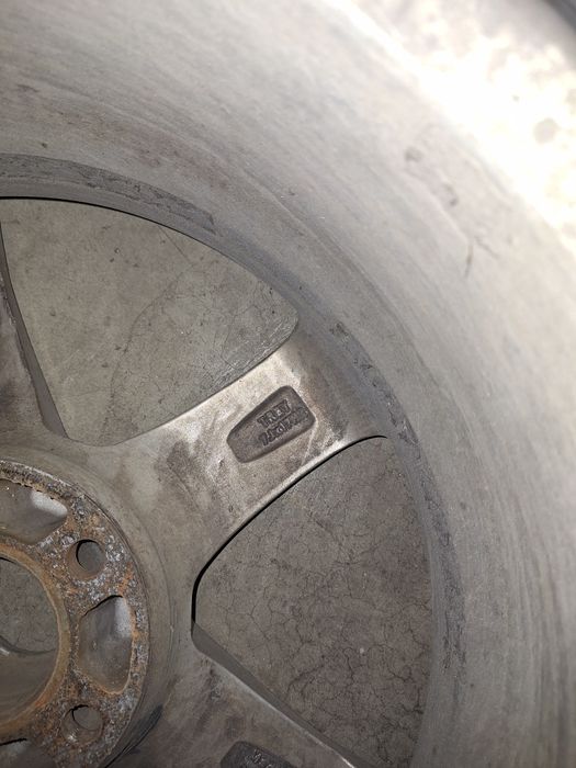 Джанти Dezent за ауди а6  17 цола 5х112 7j ет38