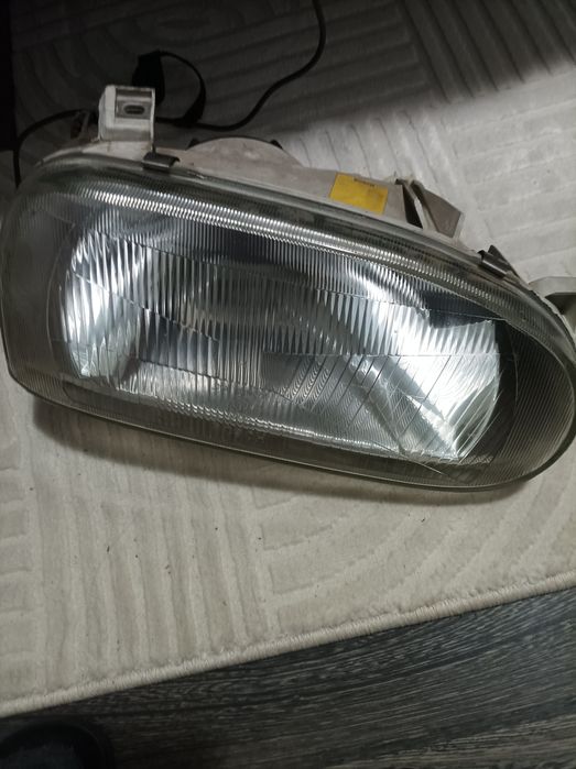 Фарове едносекционни и двусекционен за Голф3