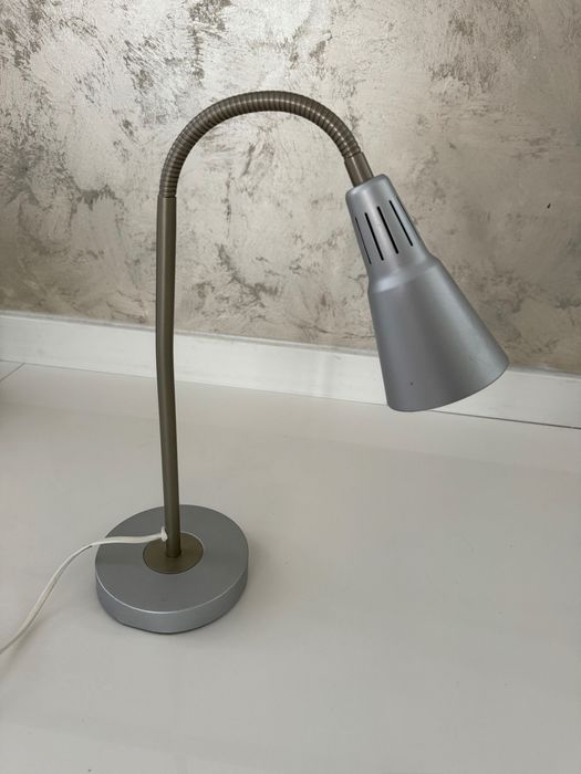 Lampa/ veioza cu brat flexibil Ikea