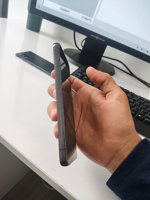 Samsung Galaxy S22 - 256 gb qulay narxda sotiladi