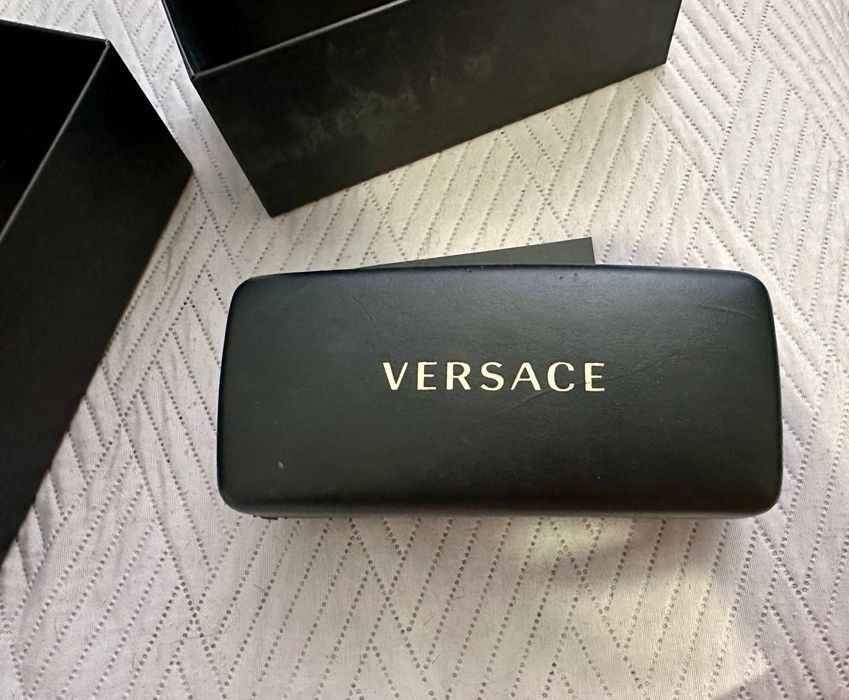 Оригинални очила на Versace