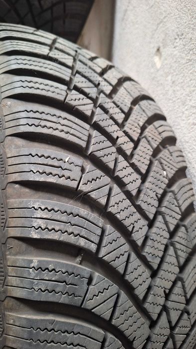 Продавам 4бр зимни гуми  Hankook  205/55/16