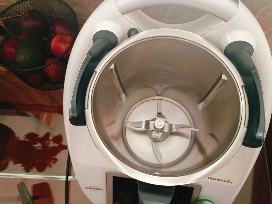 Robot de bucătărie thermomix