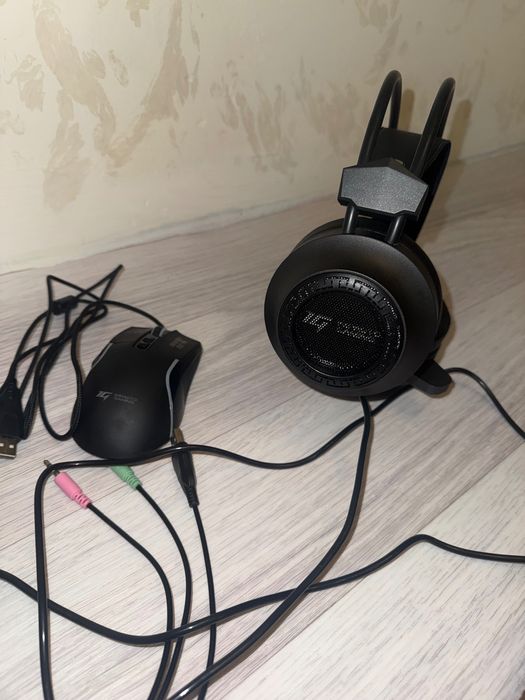 Наушники игровые и мышка