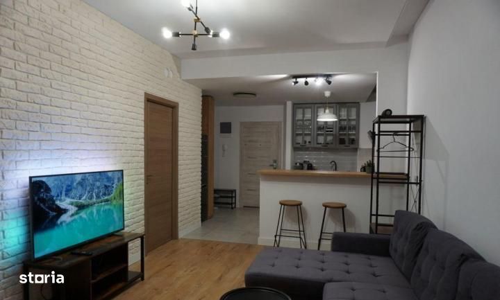 Super Ocazie 2 Camere Mamaia Onix Blue