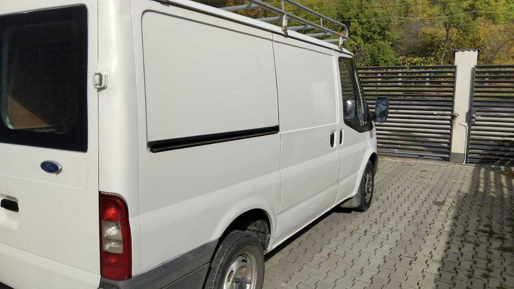 Autoutilitara Ford Transit 2008
