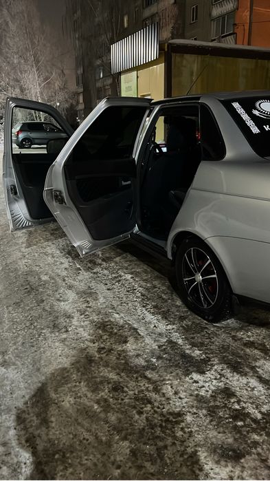 Продам приору 2014 год