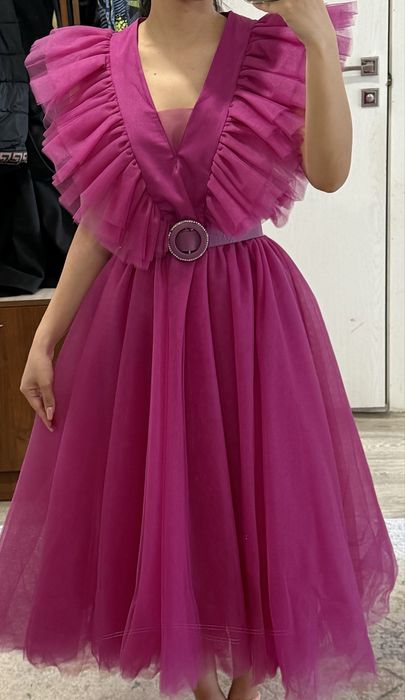 Вечернее платье (размер 44 / М)