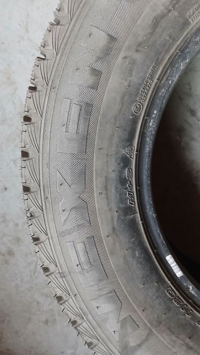 Nexen 265 65 R17