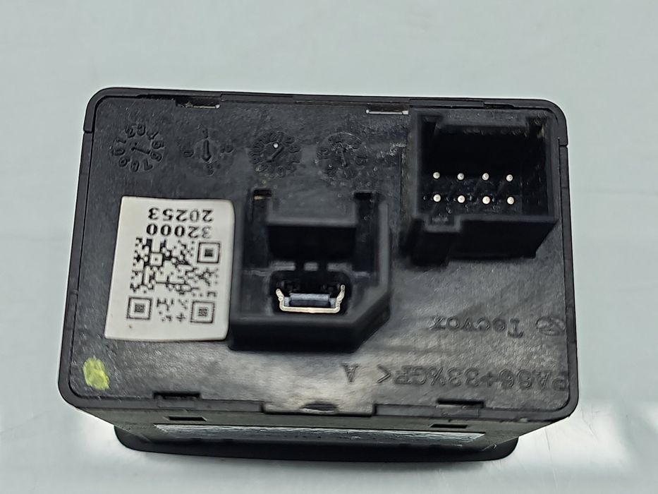 Conector auxiliar USB PEUGEOT Boxer [Fabr 2006-prezent] 73555829803974